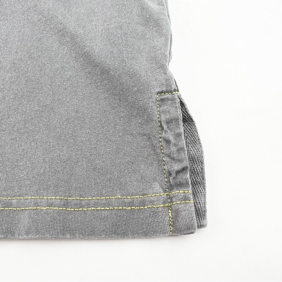 Musium Div. Gray long Sleeve Tshirt Art de la Galerie M/L Spell Out - Picture 8 of 10